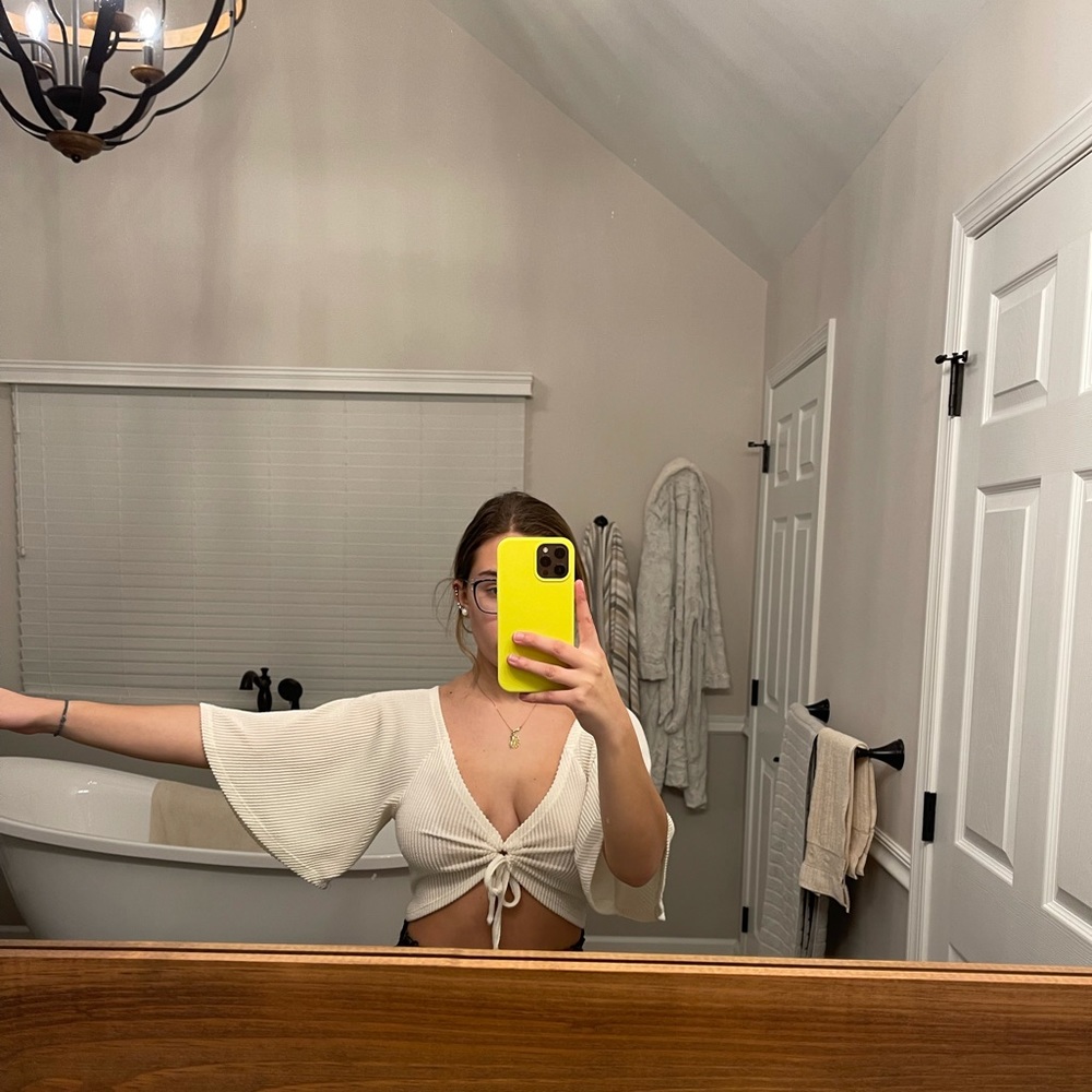 Urban outfitters crop top